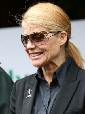 Linda Hamilton 11