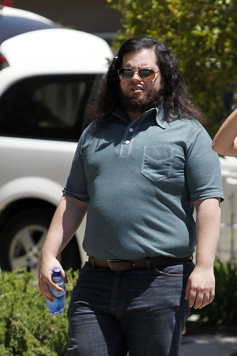 FIRST ON SET PHOTOS - Supporting actor Josh Gad is seen dressed as Steve Wozniak on the set of "Jobs" at the tech mogul's childhood home