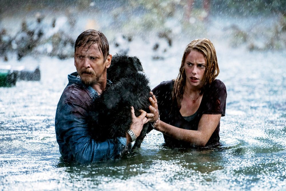 Fotograma de la película Infierno bajo el agua, de 2019