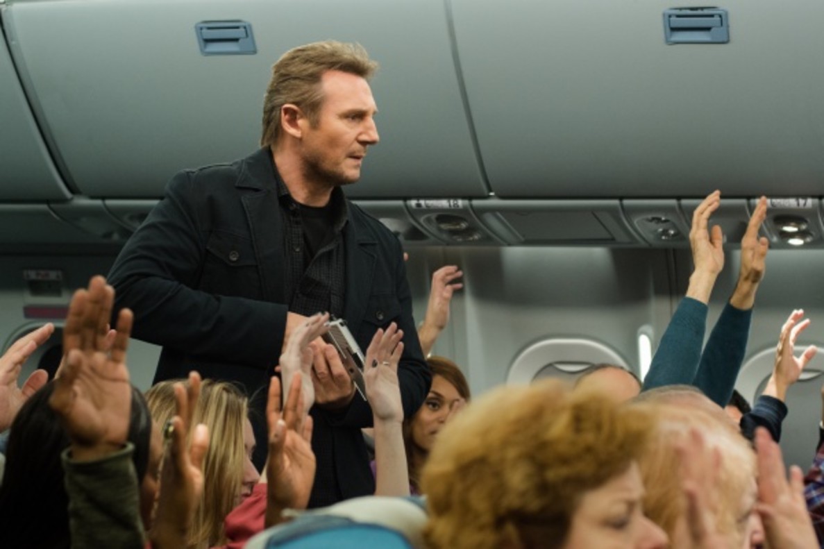 Fotograma de la película Sin escalas, de 2014