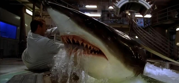Deep Blue Sea 02