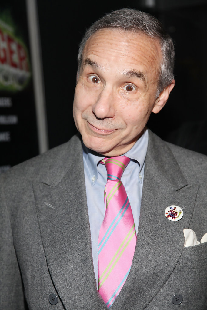 Fotografía de Lloyd Kaufman, quien tiene su aparición en Hellitosis.